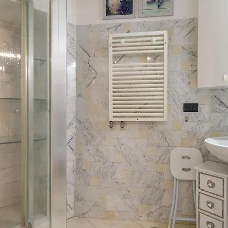 Apartament Fairy Studio In Werona