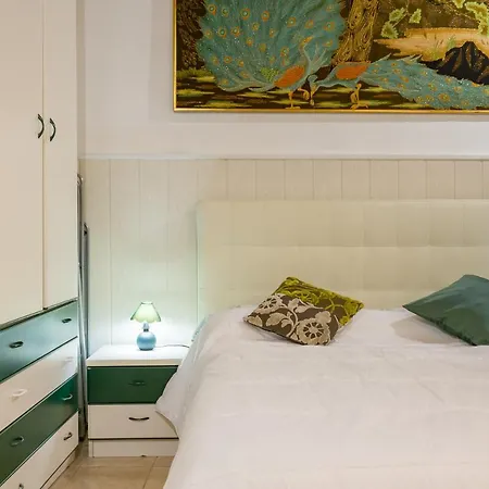 Apartment Fairy Studio In *