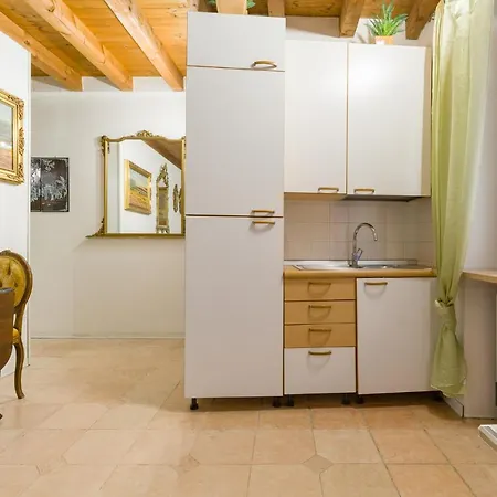 Fairy Studio In Verona