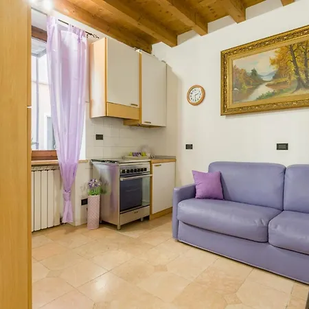 Fairy Studio In Lägenhet Verona